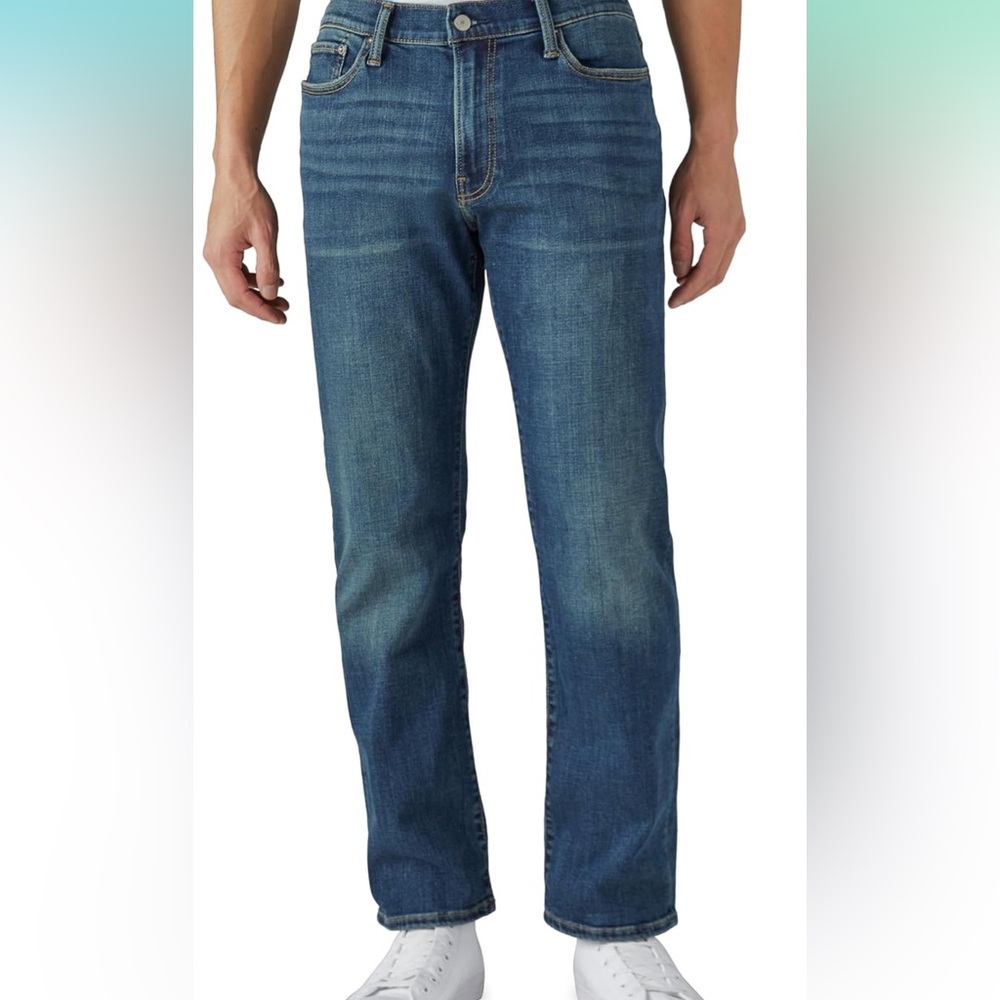NWT Men’s Lucky Brand Vintage Straight Jeans - 38x32